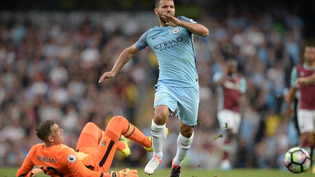 Aksi Sergio Aguero