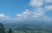 Erupsi Gunung Semeru Disertai Awan Panas Guguran Sejauh 3.500 Meter, Status Siaga