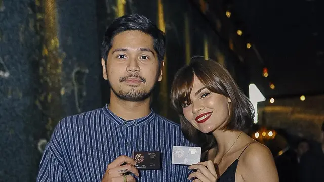 Petra Sihombing dan Firrina