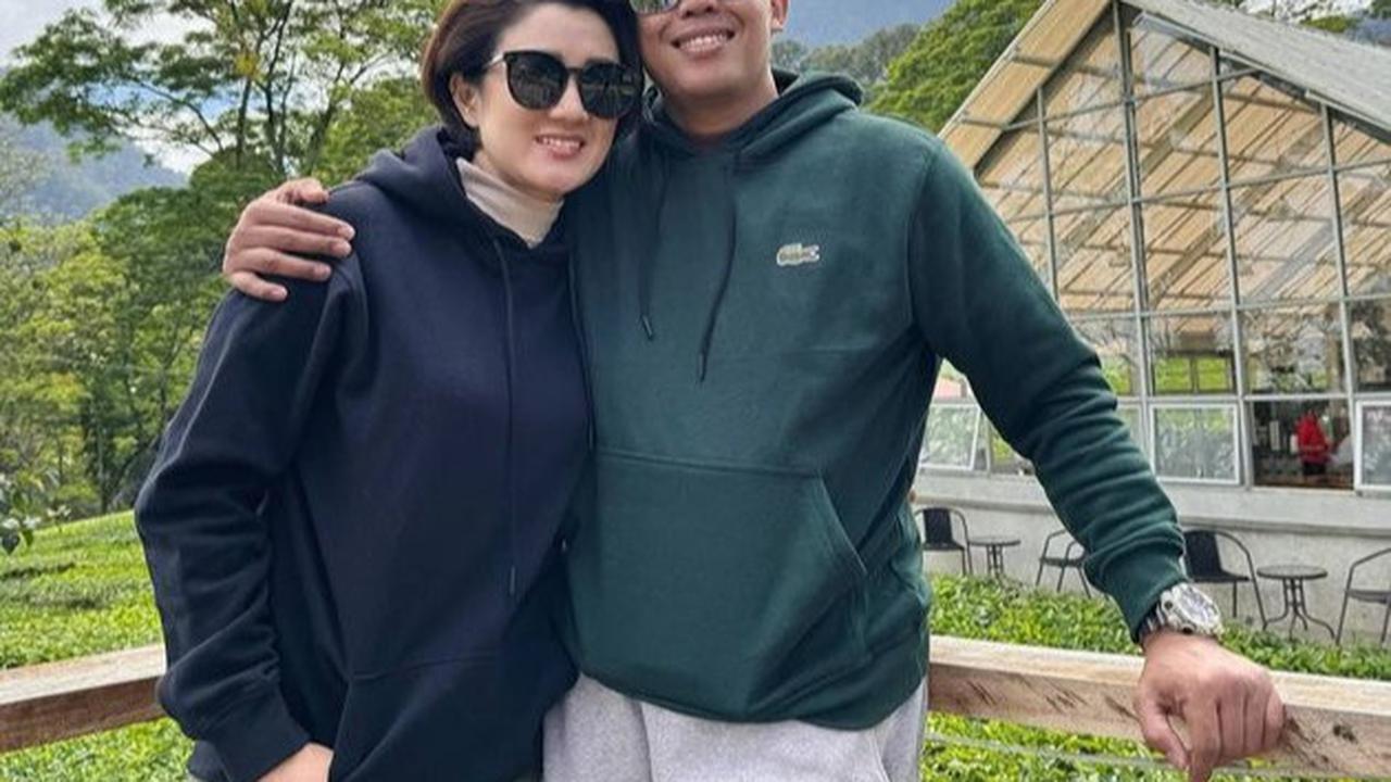 Mengenal Firmansyah, Suami Penyanyi Kondang Melly Goeslaw