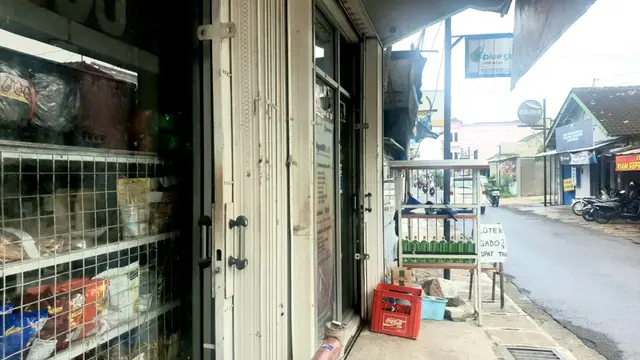 Makin Banyak Saingan, Agen BRILink Jadi Penopang Toko Cimox