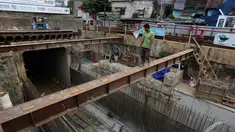 Proyek penambahan Pintu Air Manggarai, Jakarta Selatan, mulai rampung (Liputan6.com/Johan Tallo)