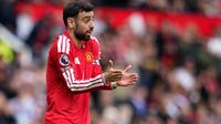 Ekspresi Bruno Fernandes di laga Manchester United vs Nottingham Forest, Minggu (17/5/2026) (AP Photo/Dave Thompson)