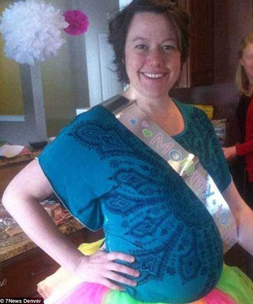 Michelle yang sedang hamil 7 bulan | foto: copyright dailymail.co.uk
