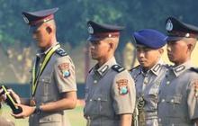 Bapaknya Jenderal Marinir TNI AL Anaknya Jadi Bintara Polri, Momen Peluk Cium Kelulusan Penuh Haru