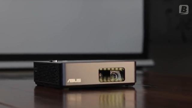 Review Asus Zenbeam S2 Proyektor Mungil Seukuran Telapak Tangan Tekno Liputan6 Com