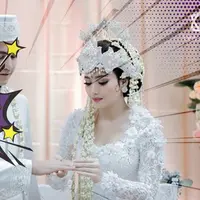 Ciuman dengan sang ayah di hari pernikahan, Adzana Bing Slamet dapat kritikan warganet