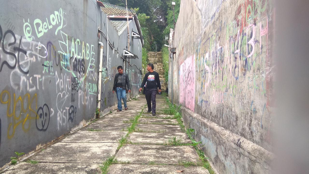 TKP Pembunuhan siswi smk di Bogor