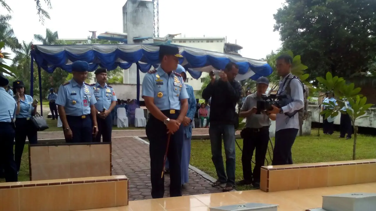 TNI AU Dirikan Prasasti di Lokasi Pemakaman Massal