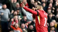 Mo Salah Terapkan Aturan Baru di Liverpool: saat Ngopi Santai Bareng Teammate, Enggak Boleh Main HP