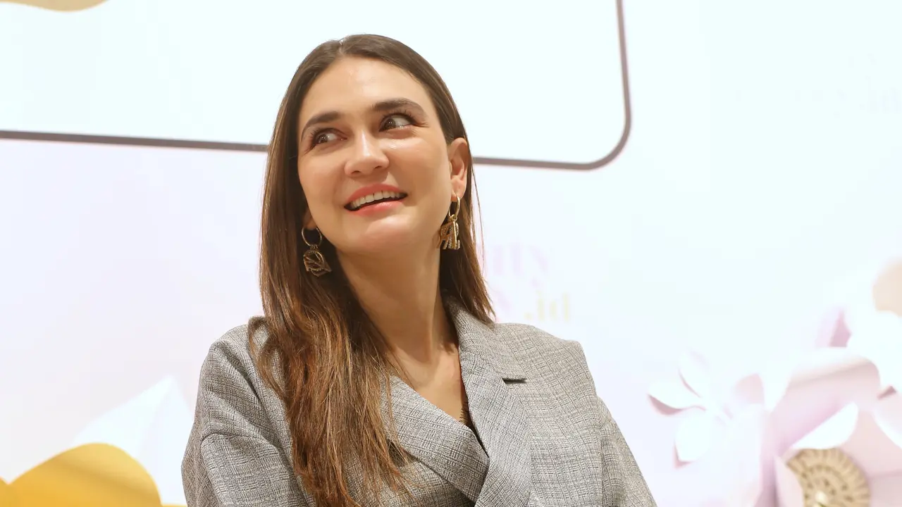 [Fimela] Luna Maya