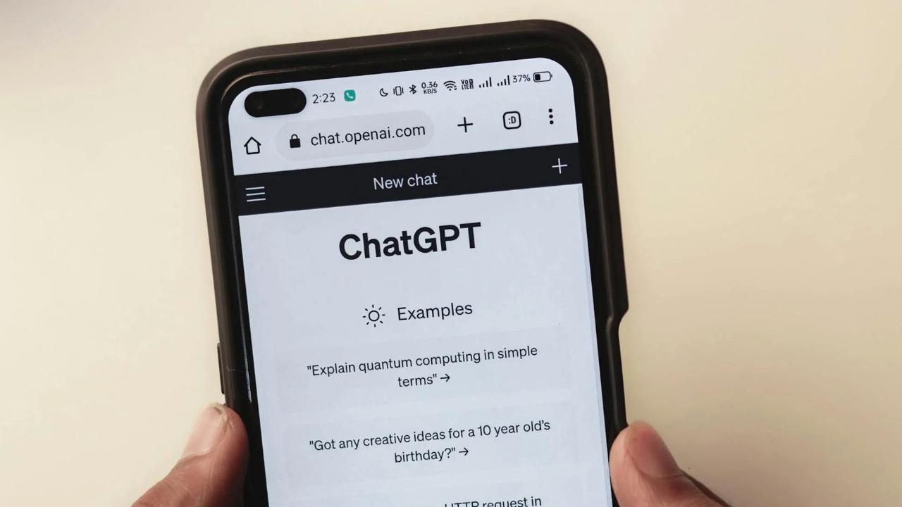 Pertarungan AI Makin Sengit, ChatGPT Bawa Fitur Suara yang Bisa Diajak Ngobrol seperti Jarvis di Film Iron Man