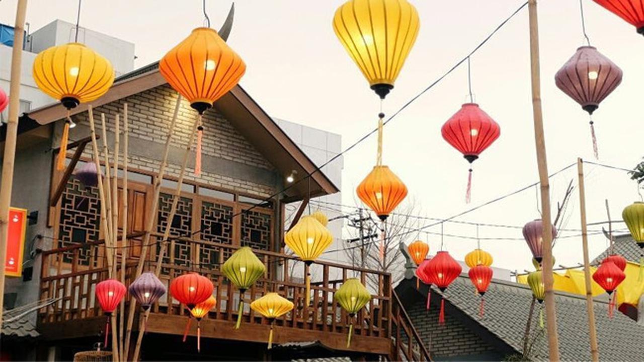 Lagi Hits, Chinatown Bandung Jadi Spot Swafoto yang Instagenic