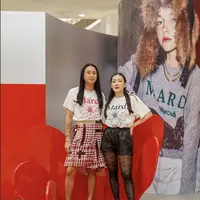 Mardi Mercredi membuka pop-up butik pertamanya di Senayan City Jakarta. Jade berhasil menghadirkan deretan koleksi fashion terkini dari Mardi Mercredi yang tak boleh terlewatkan. [Foto: Dok. Istimewa]