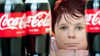 Ibu Ini Merasa Sakit Bila Tak Minum Soda Sehari