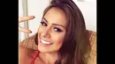 Majalah Glamour mengklaim model yang memiliki ratusan ribu followers di instagram ini pernah datang ke Barcelona untuk menemui Neymar (fanshare.com)