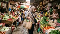7 Ciri Orang yang Tidak Pernah Menawar Harga Saat Belanja Menurut Psikologi