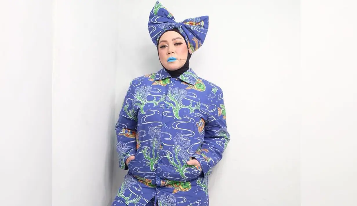 (Instagram/melly_goeslaw)