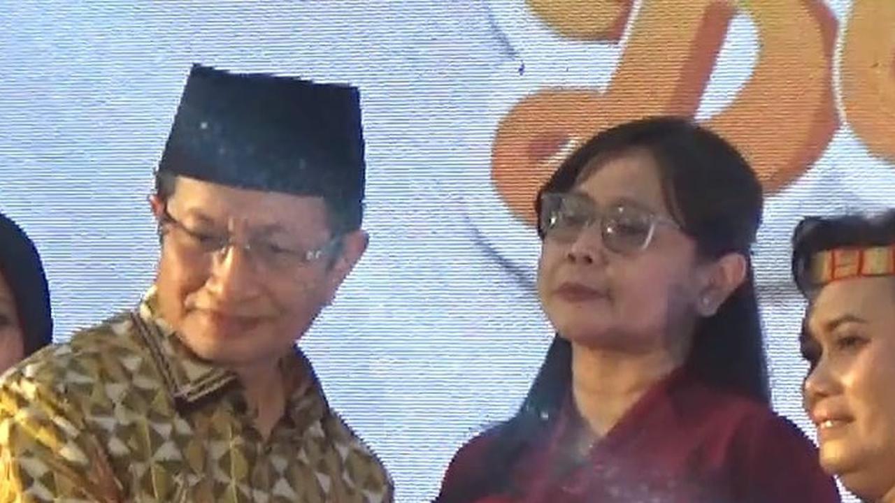 Menteri Agama Nasaruddin Umar meresmikan program Kurikulum Berbasis Cinta (KBC) di Aula Arafah Asrama Haji Sudiang Makassar.