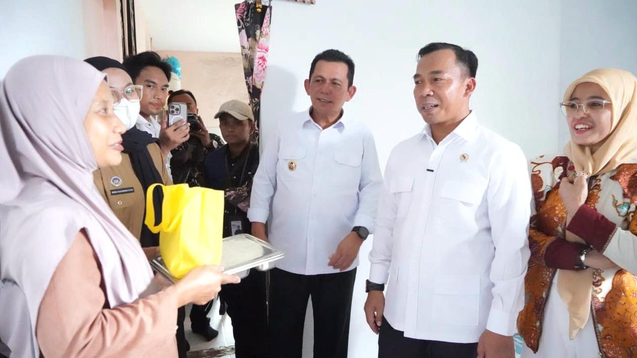 Menteri Wihaji Kunjungi Kepri: Pantau Quick Win dan Operasional SPPG dan MBG 3B