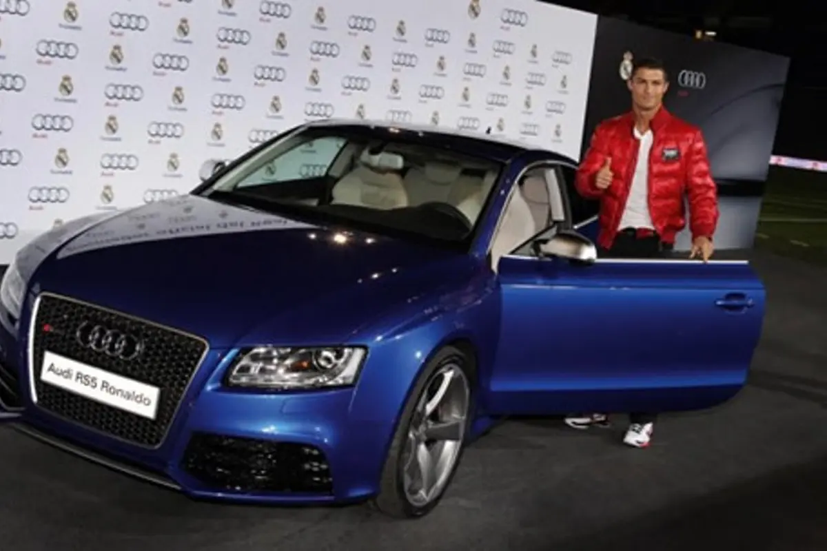 Koleksi Mobil Mewah Bukti Glamornya Kehidupan Cristiano Ronaldo