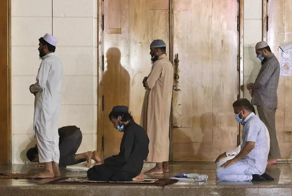 Apakah Sholat Sunnah Membaca Doa Iftitah? Ini Penjelasannya