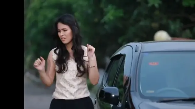 Foto Lady Nayoan dulu saat jadi bintang FTV (Foto: Duta Cahaya Utama via Youtube)