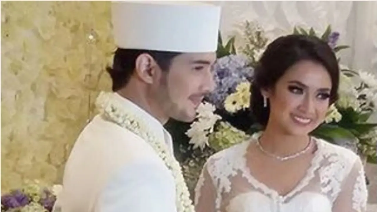 Baru Pacaran 2 Bulan, Donny Michael-Aryani Fitriana Resmi Menikah