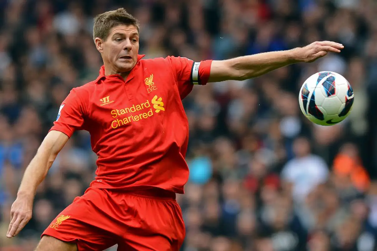 Tendangan-Tendangan Terbaik Steven Gerrard