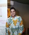 Dwiki Dharmawan akan menjadi pengiring dalam konser menandai 40 tahun berkarya Diva Keroncong, Sundari Soekotjo. (Nurwahyunan/Bintang.com)