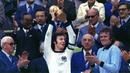 Franz Beckenbauer telah meraih 17 trofi di level klub dan dua gelar juara dengan Timnas Jerman Barat selama berkarier sebagai pesepak bola. Salah satunya adalah Piala Dunia 1974. (AP Photo/File)