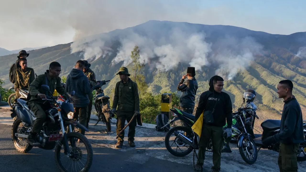 Kepala Seksi TNBTS Wilayah 1 Didit Sulastyo enggan menanggapi rencana laporan balik dari para pelaku.