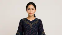 Blus Batik Lengan Lonceng (Foto: ChatGPT)