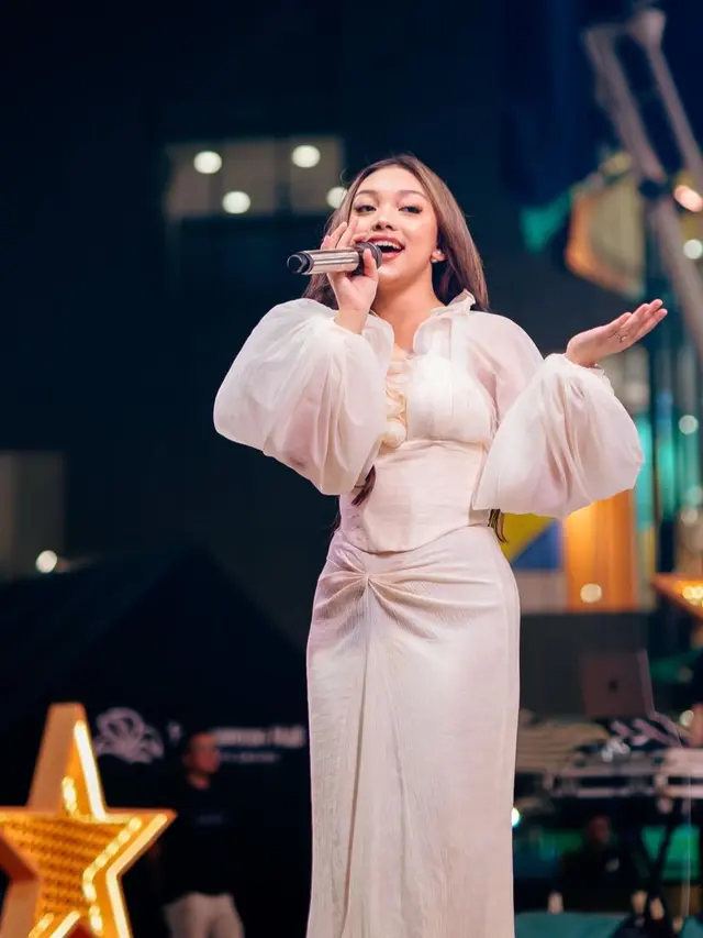 Inspirasi Dress Aesthetic ala Naura Ayu (Instagram/@naura.ayu)