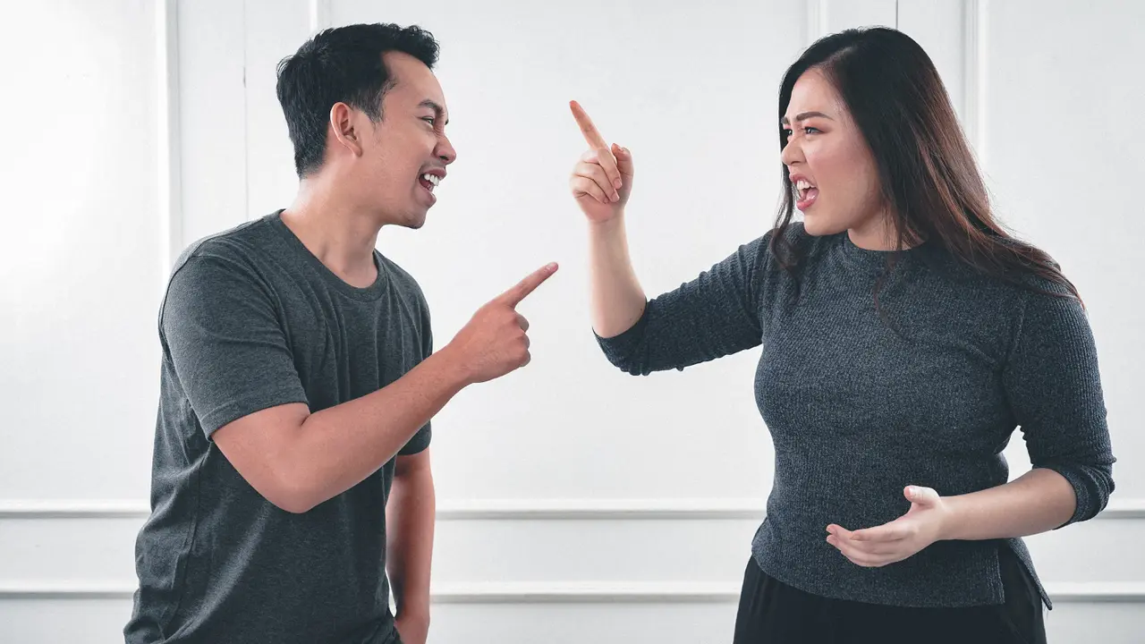 10 Ciri-ciri Red Flag dalam Hubungan, Patut Waspada!