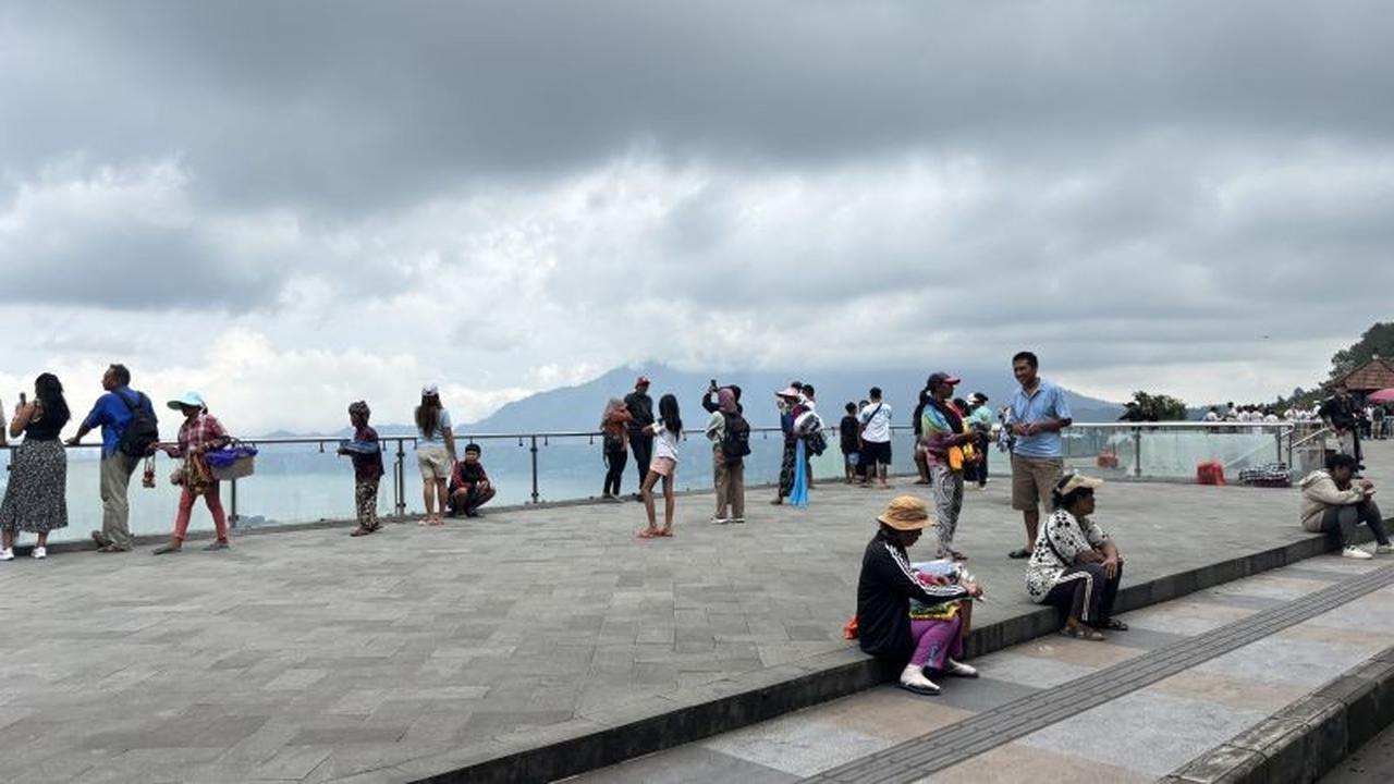 Dispar Bali Tegaskan Kunjungan Wisatawan Nataru Tetap Tinggi, Bantah Isu Kalah dari DIY
