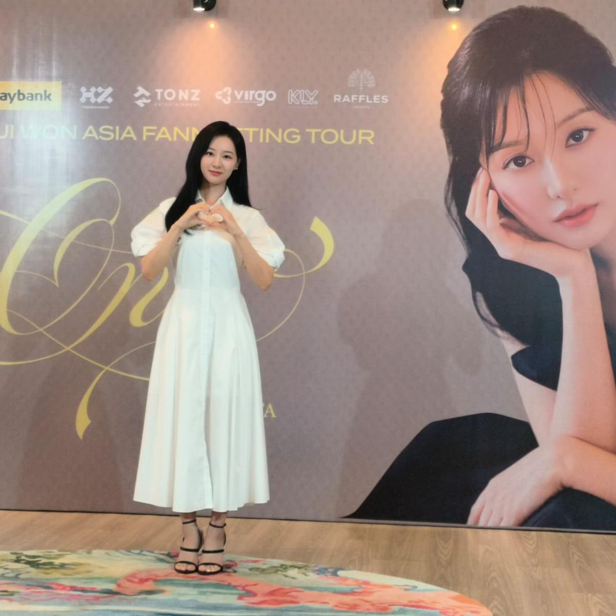 Kim Jiwon Penasaran Ingin Coba Sate saat Berada di Jakarta