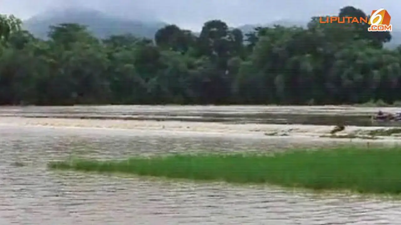 banjir-ntb-140123b.jpg