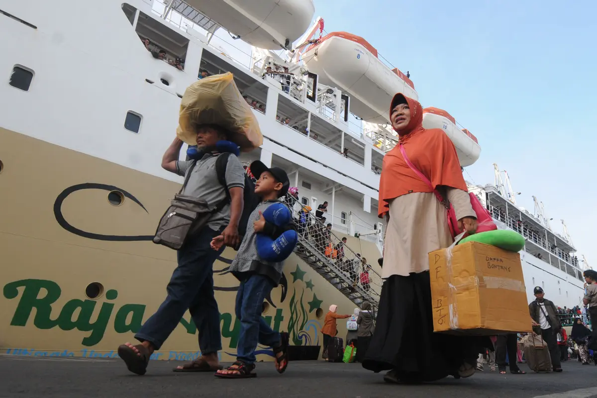 Arus Mudik di Surabaya