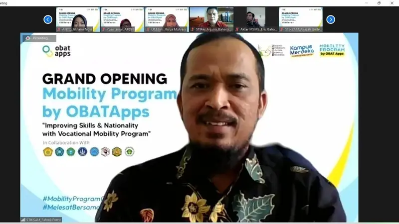 Obat Apps me-launcing mobility program, sebuah program pertukaran dosen dan mahasiswa farmasi. (Istimewa)