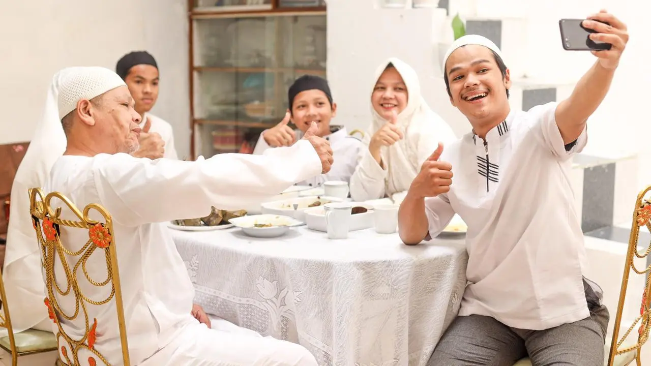 Tips Memilih Baju Koko yang Nyaman dan Stylish, Kunci Utama di Bahan