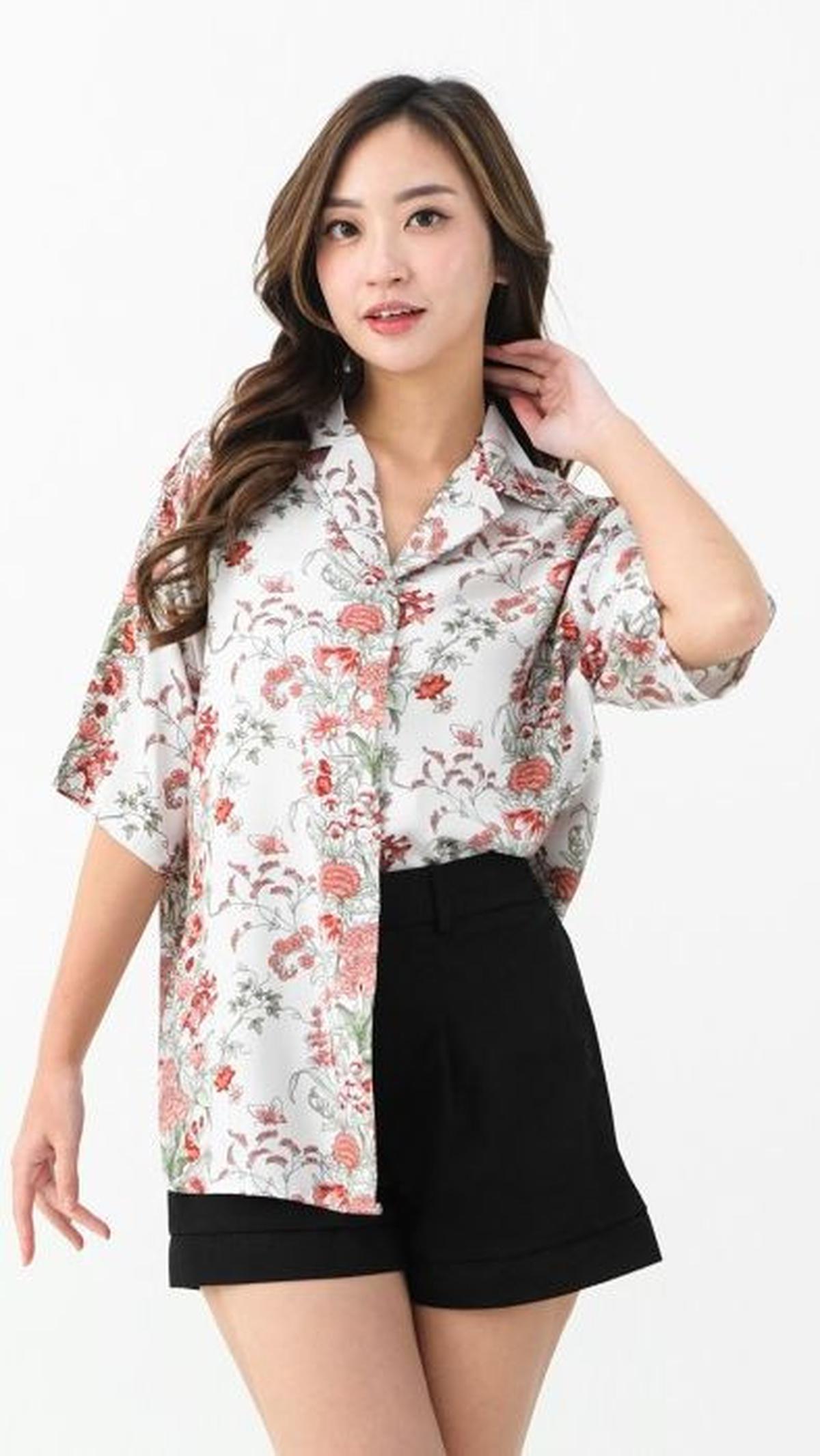4.&nbsp;Korean Oversized Shirt