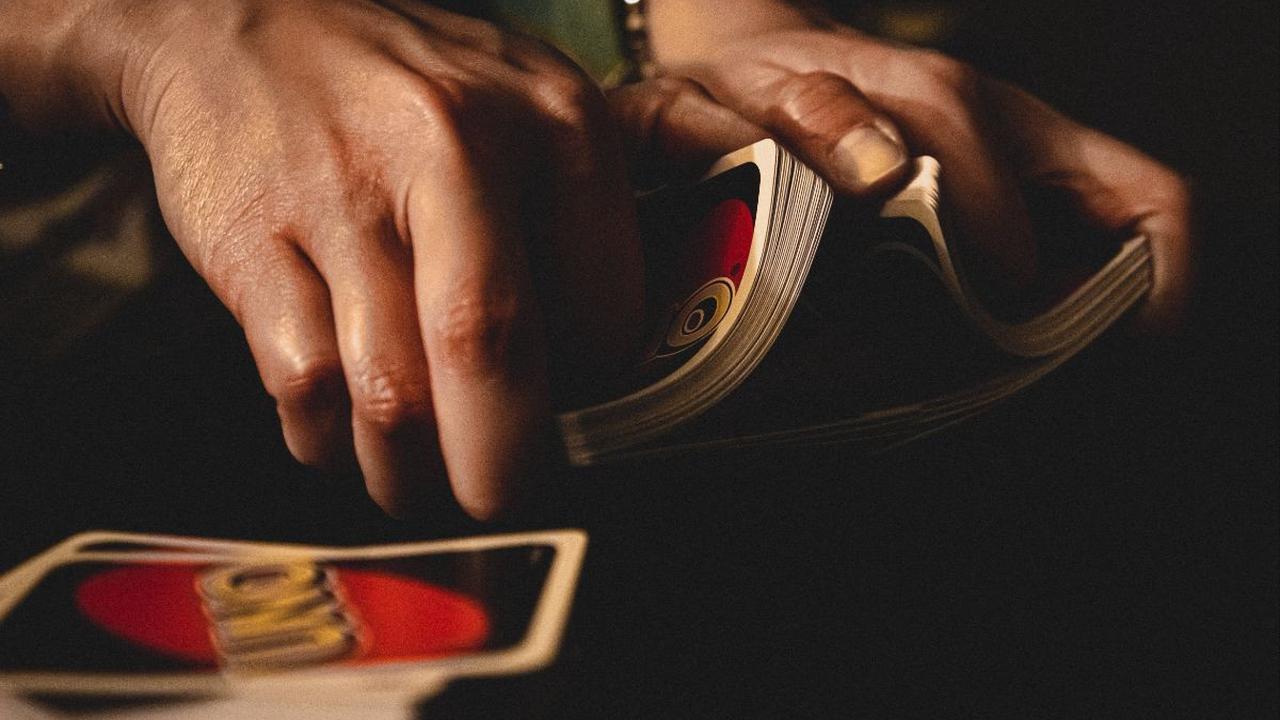 Komponen Balok UNO Stacko
