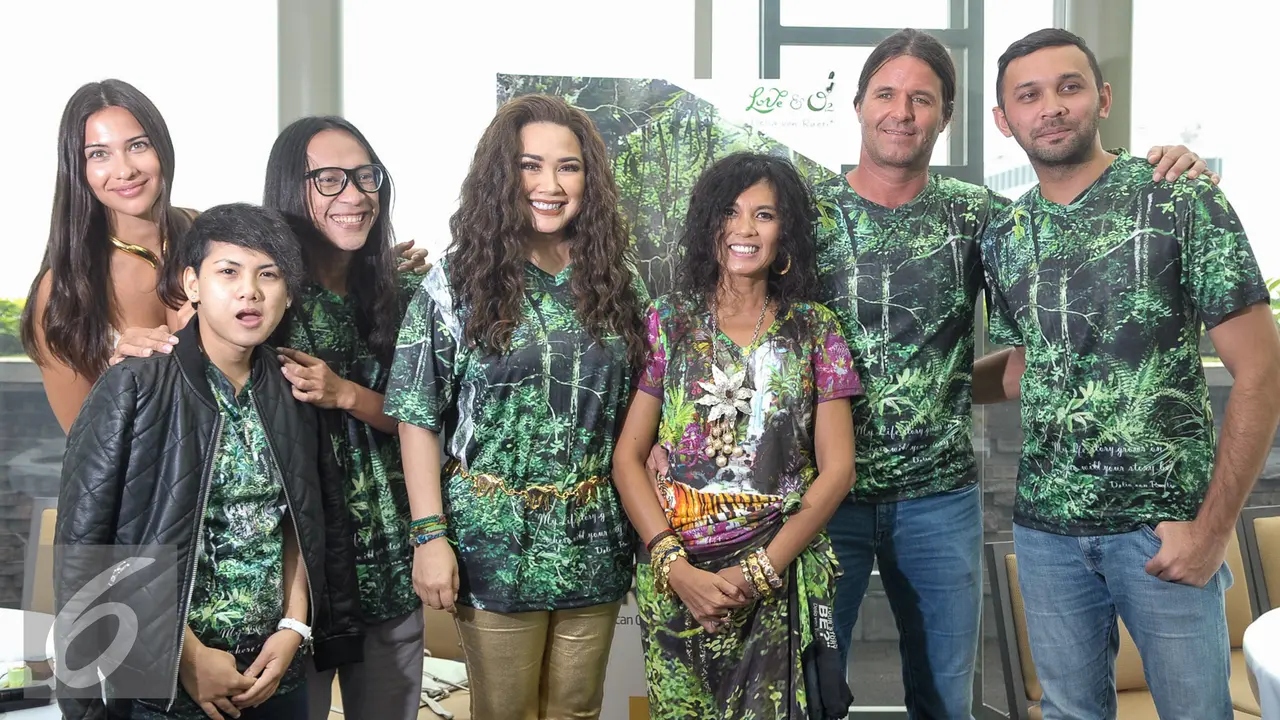 20161123- Delia Von Rueti Taman Hutan Hujan Tropis Pertama di Indonesia-Jakarta- Yoppy Renato