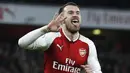 Gelandang Arsenal, Aaron Ramsey membawa bekal hattrick 3 gol ke gawang Everton jelang melawan Tottenham Hotspur, Sabtu (10/2/2018) (AFP/Adrian Dennis)