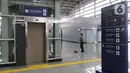 Salah satu fasilitas yang ada di Stasiun Jatinegara Baru, Jakarta Timur, Sabtu (20/3/2021). Stasiun ini juga terintegrasi langsung dengan layanan halte Transjakarta di sisi barat yang memudahkan pengguna berpindah moda transportasi. (Liputan6.com/Angga Yuniar)