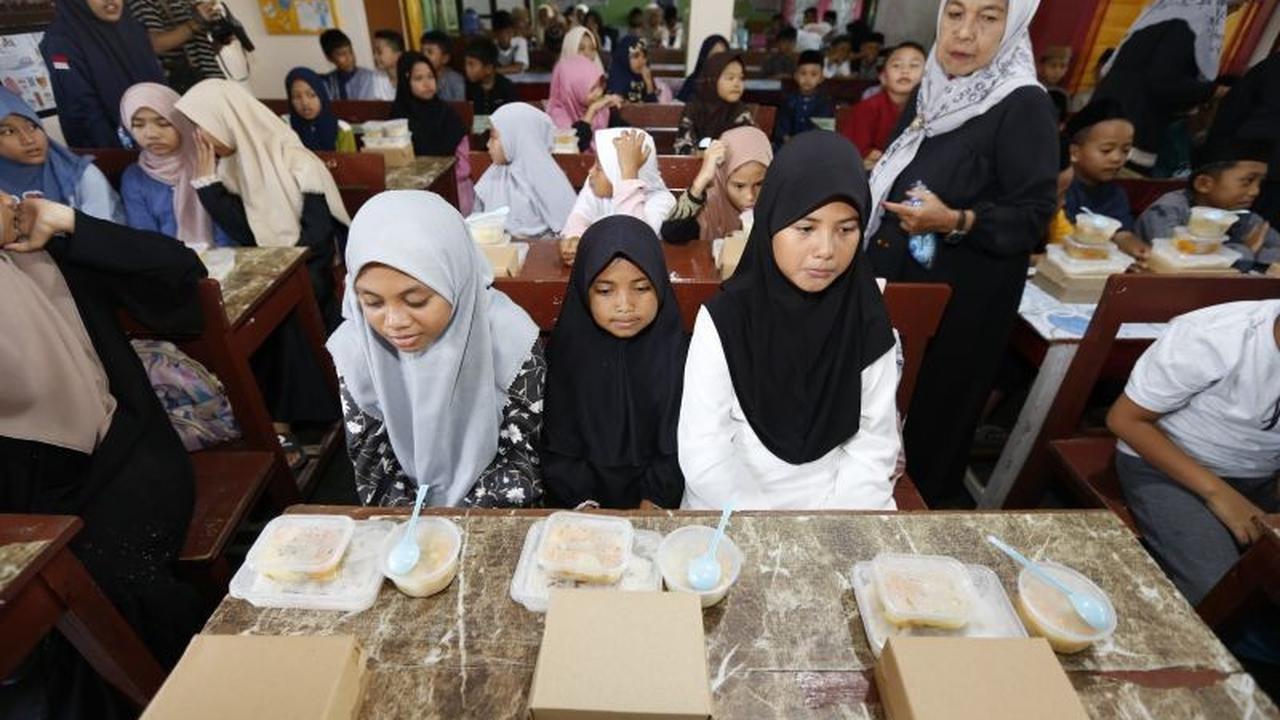 Ratusan Siswa Gorontalo Antusias Sambut Program Makan Bergizi Gratis dalam Buka Puasa Bersama
