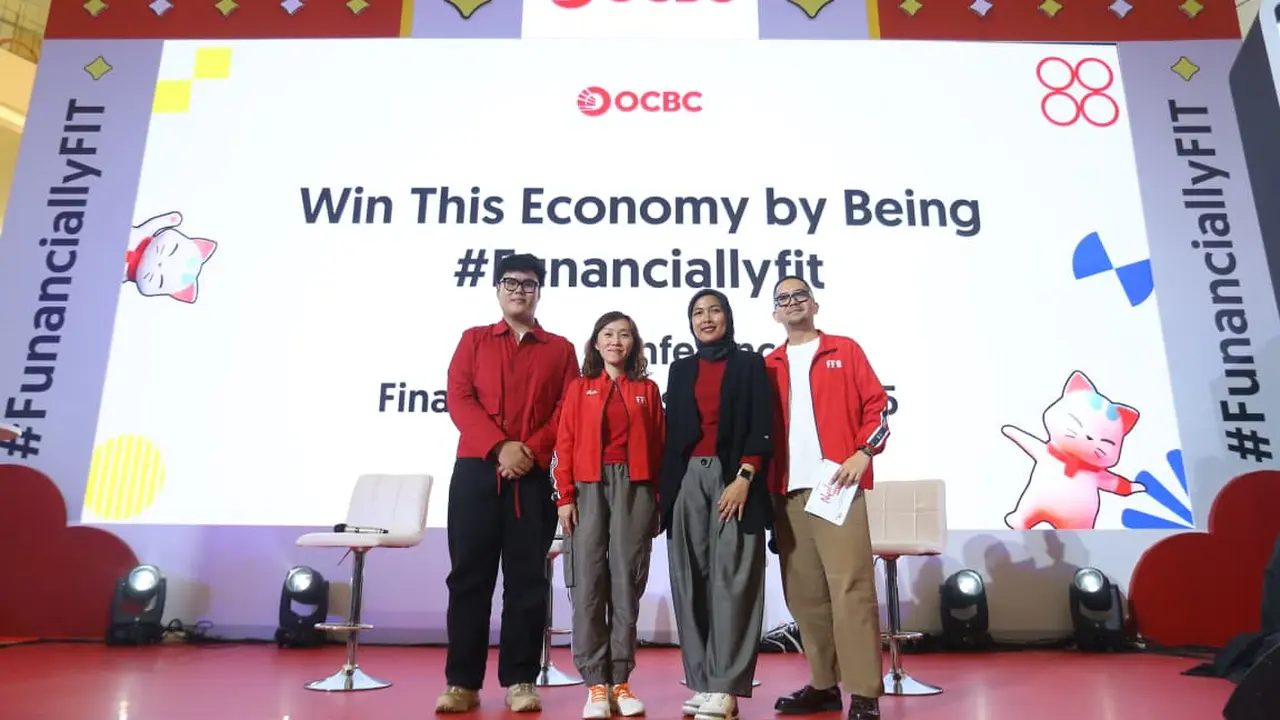 Acara "Win This Economy by being FUNanciallyFIT" bersama OCBC