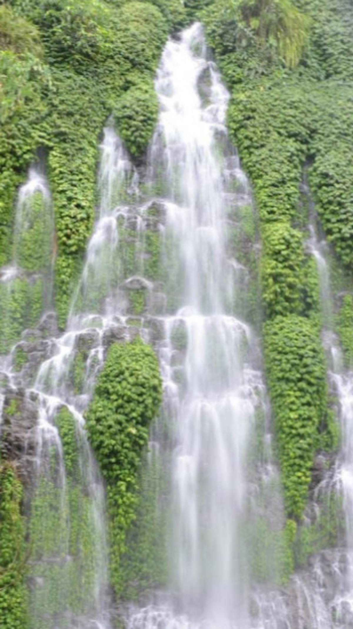 2. Air Terjun Curup Maung<br>