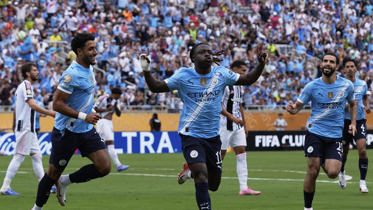 Rating Pemain Manchester City Lawan Juventus: Ederson Blunder, Reijnders Cemerlang